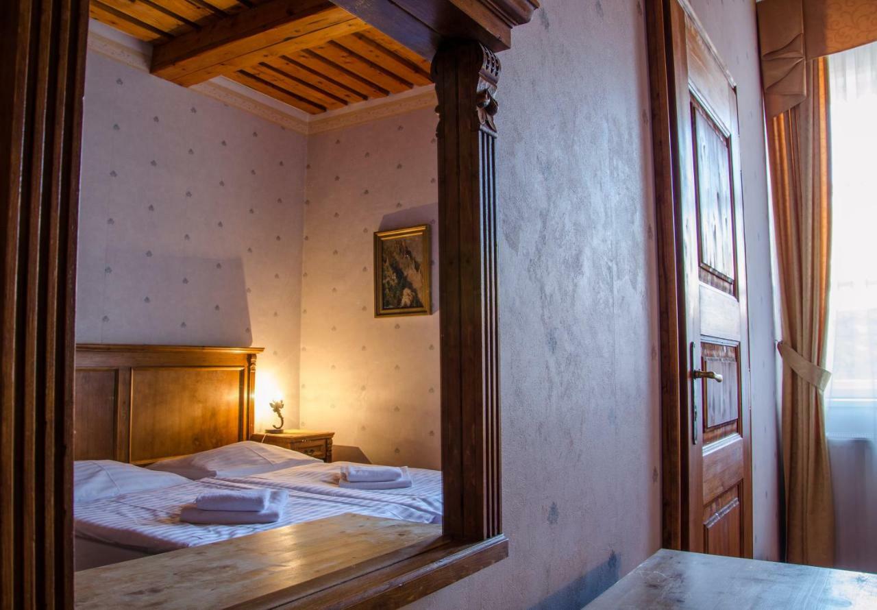 Penzion Cosmopolitan I. Banská Štiavnica Eksteriør bilde